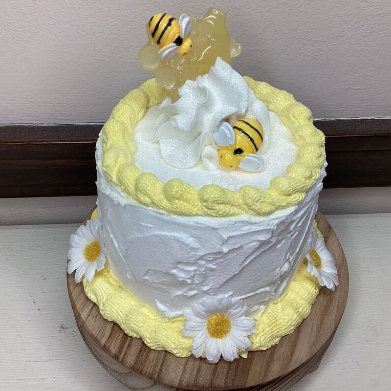 Bee Faux Cake